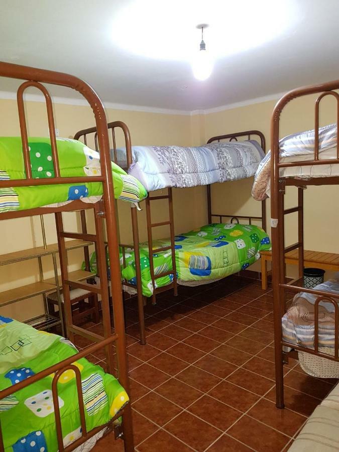 Hostel Buen Descanso Sucre Eksteriør billede