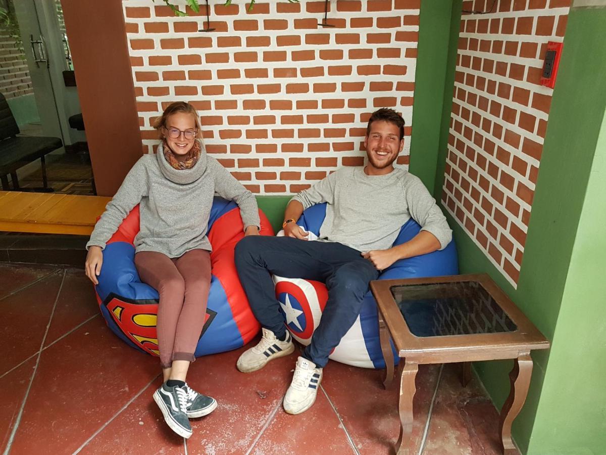 Hostel Buen Descanso Sucre Eksteriør billede